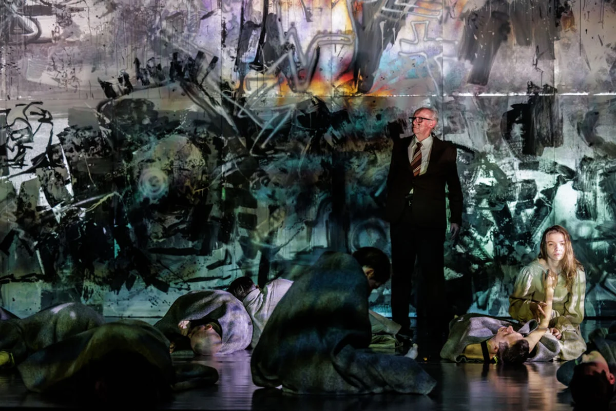 Laskawe set design immersive photo — The Kindly Ones
